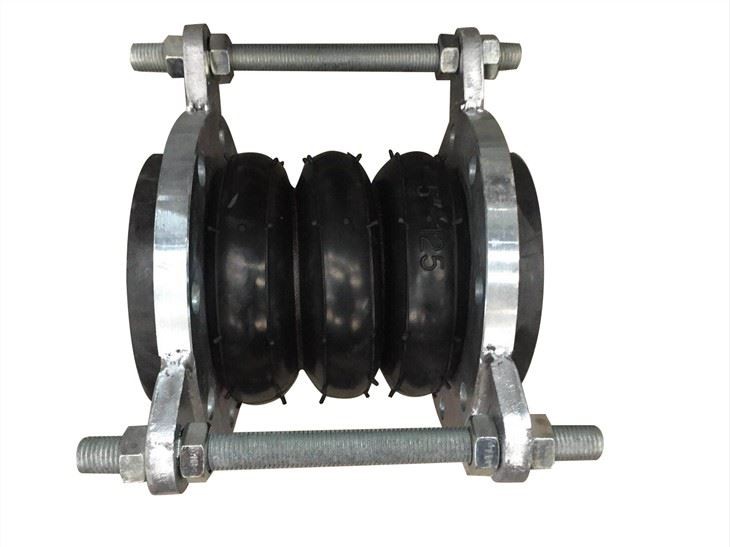 RUBBER Flanged expansion joint